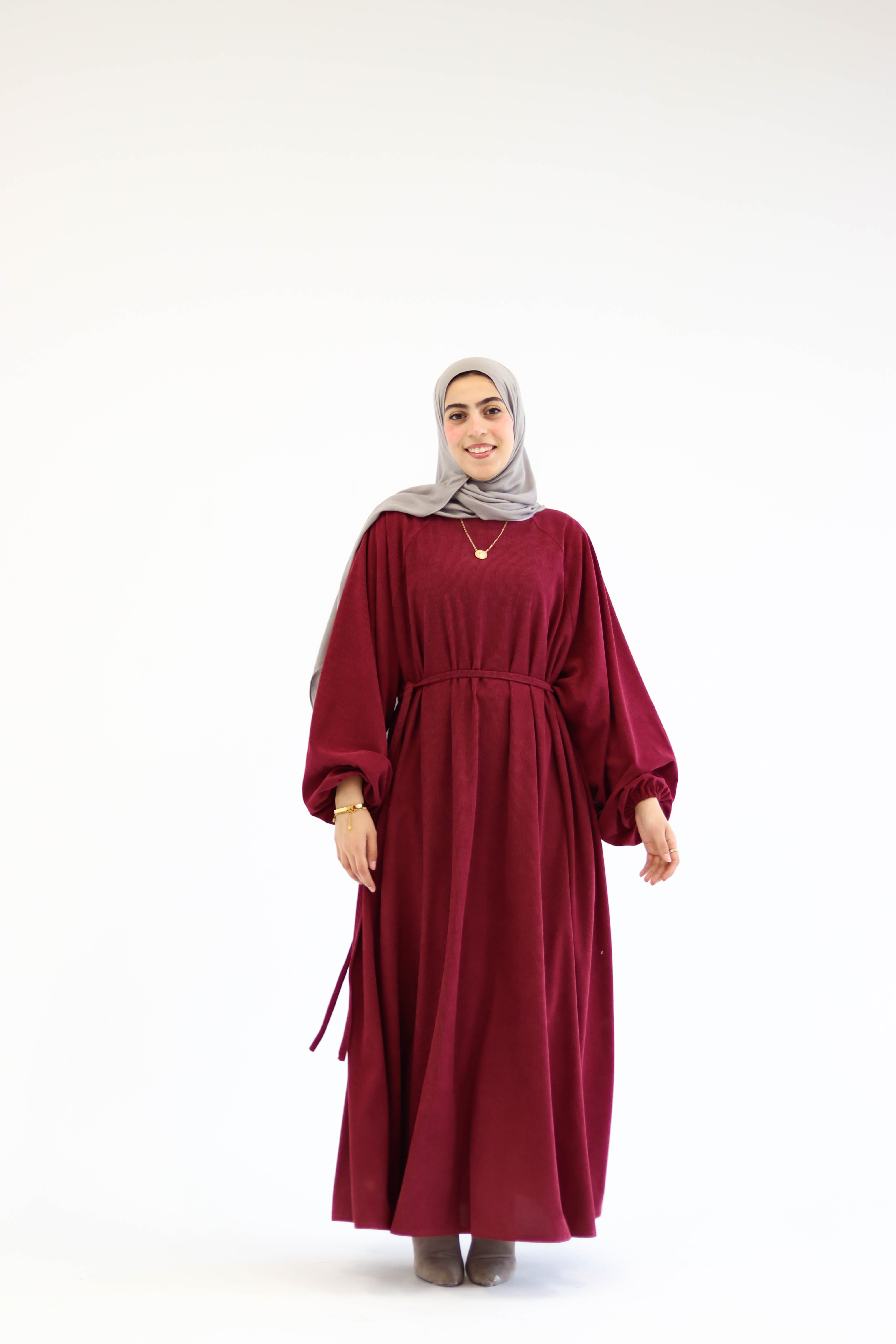 Folloria Dress In Burgundy