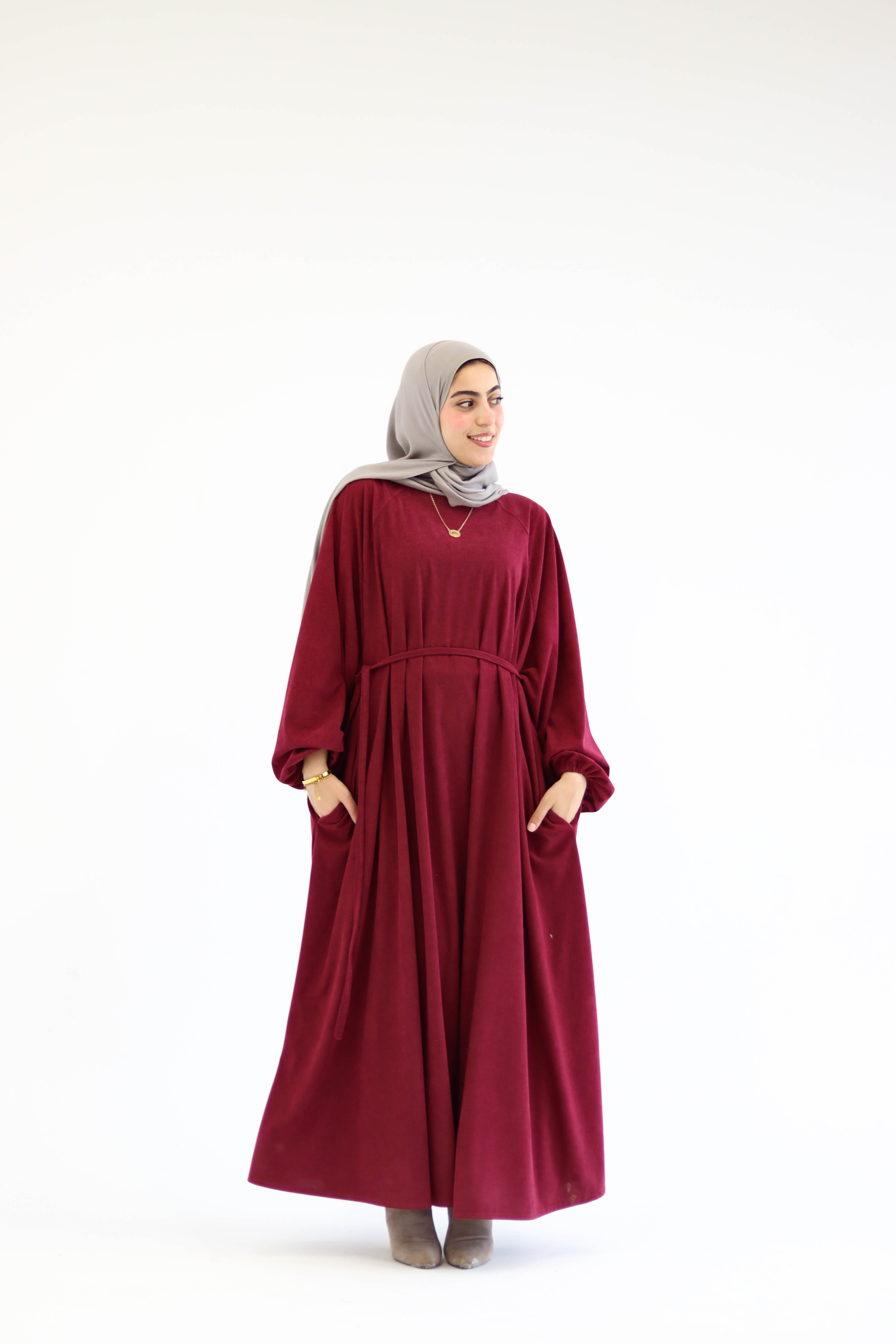 Folloria Dress In Burgundy