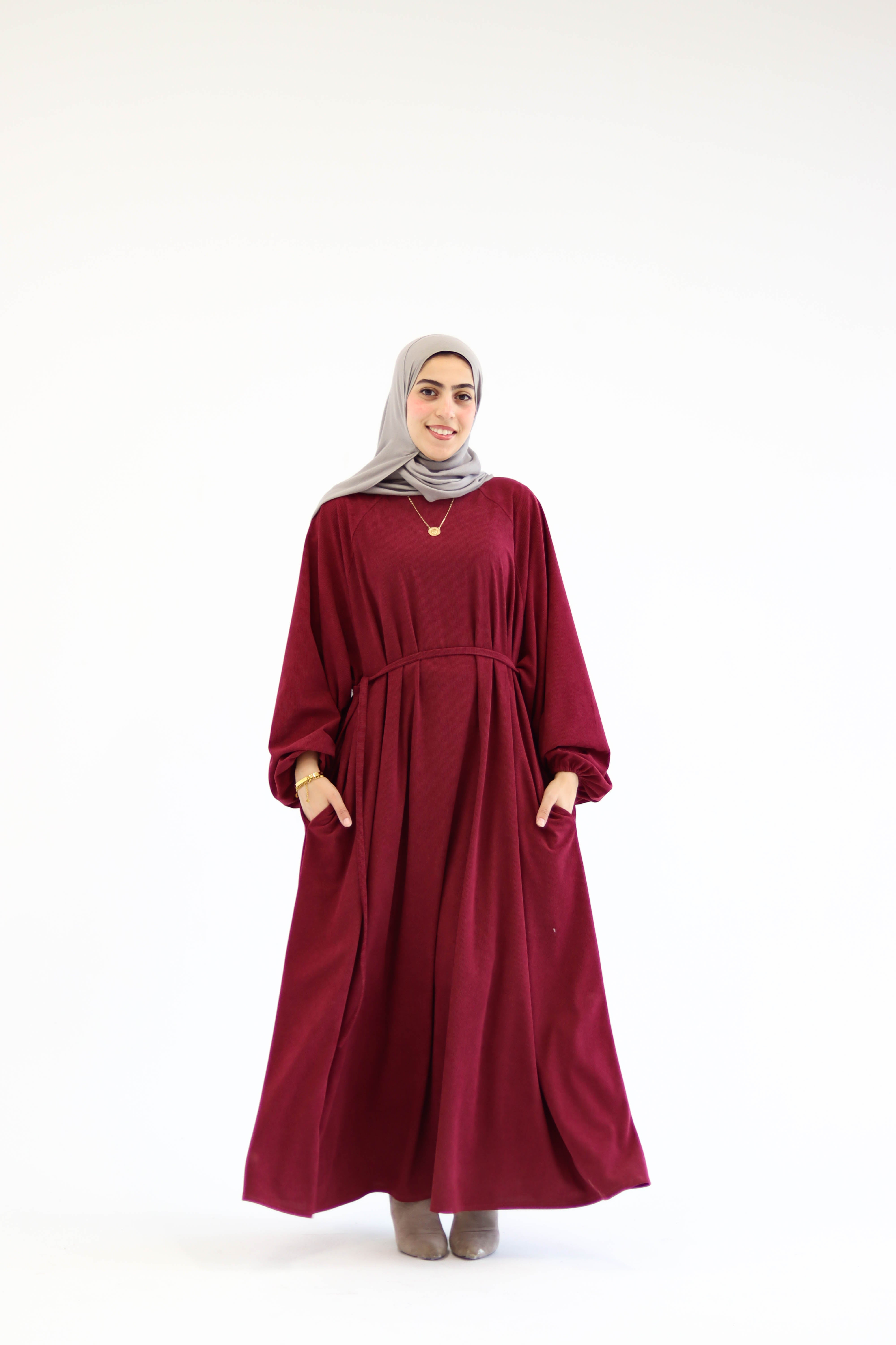 Folloria Dress In Burgundy
