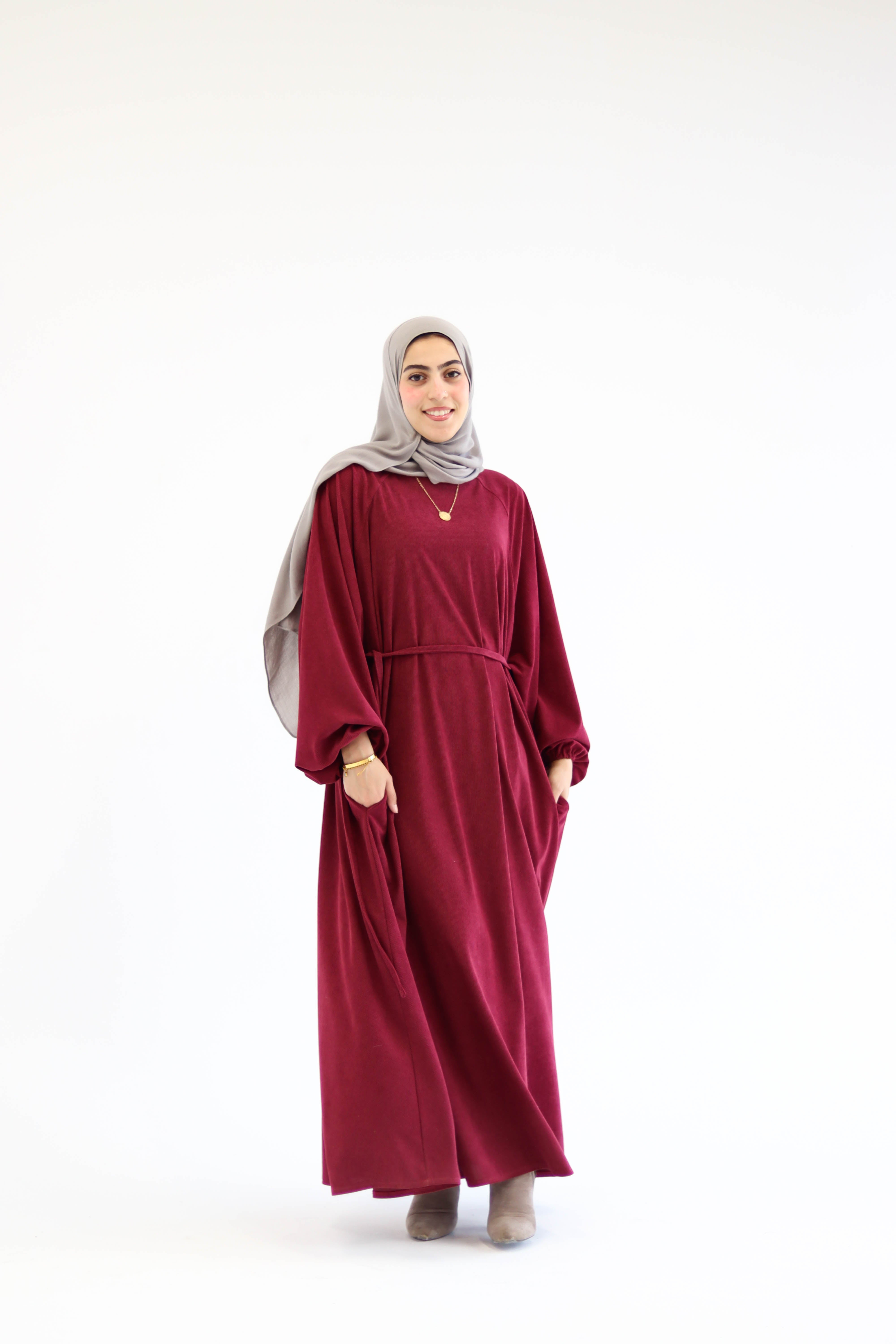 Folloria Dress In Burgundy