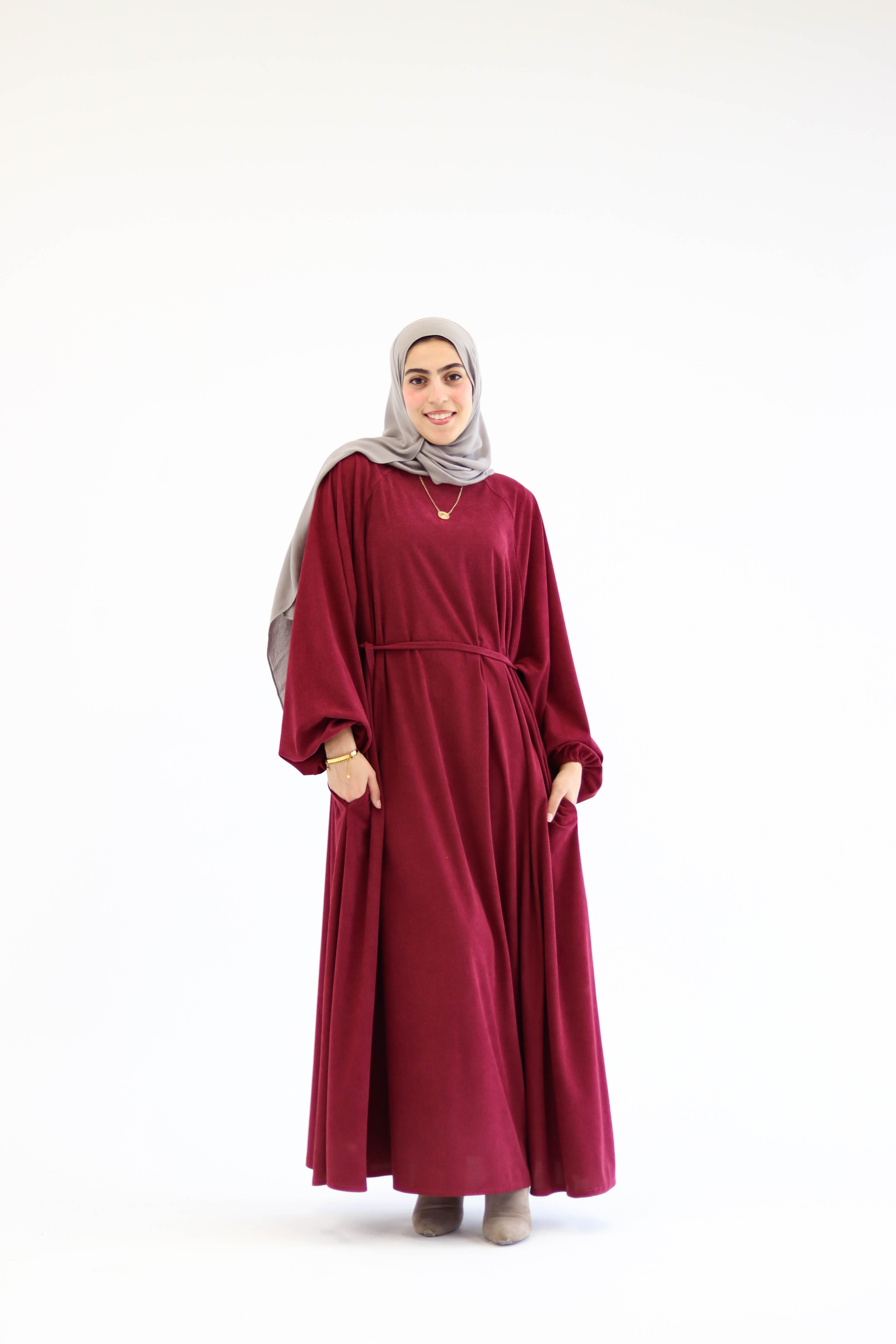 Folloria Dress In Burgundy