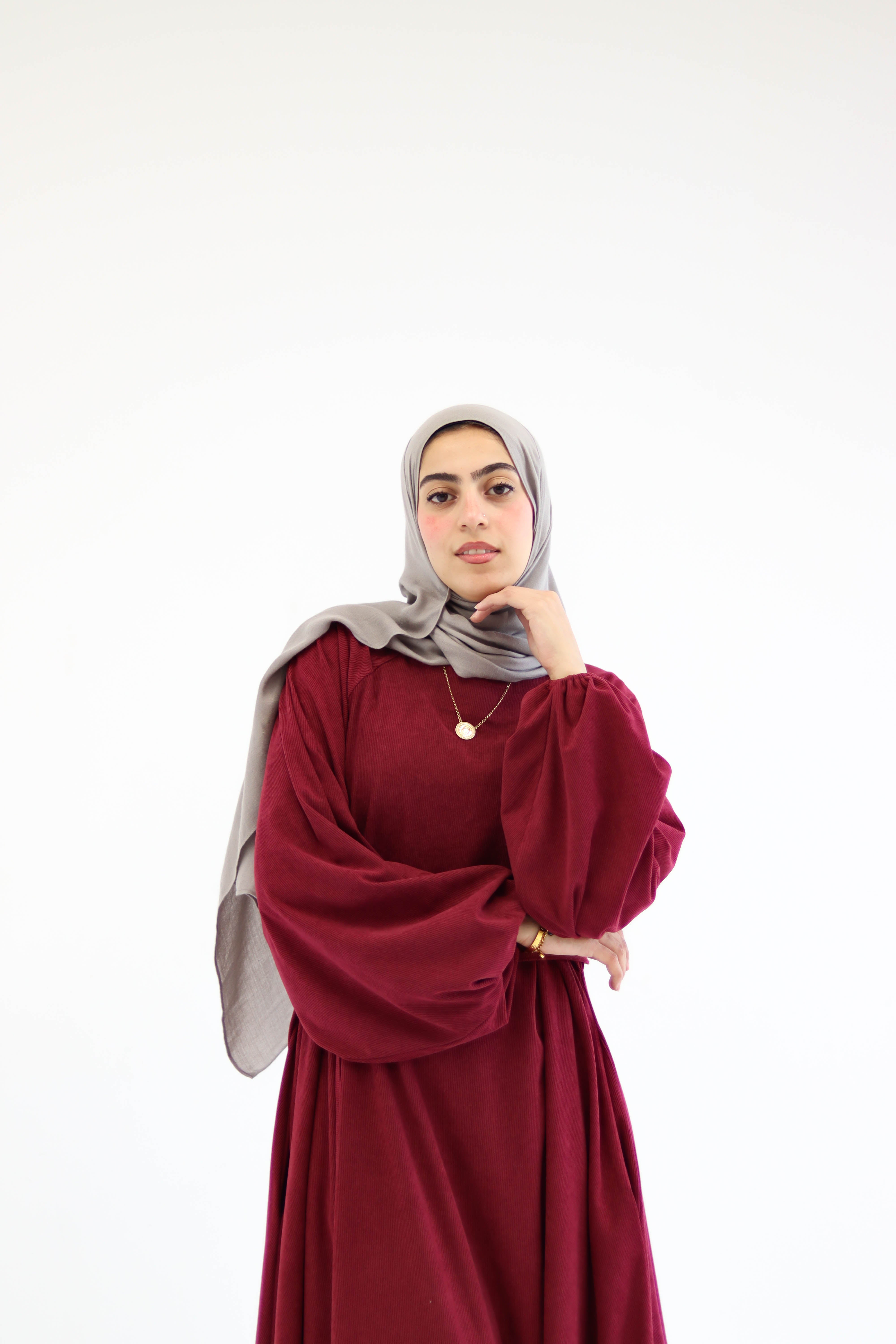 Folloria Dress In Burgundy