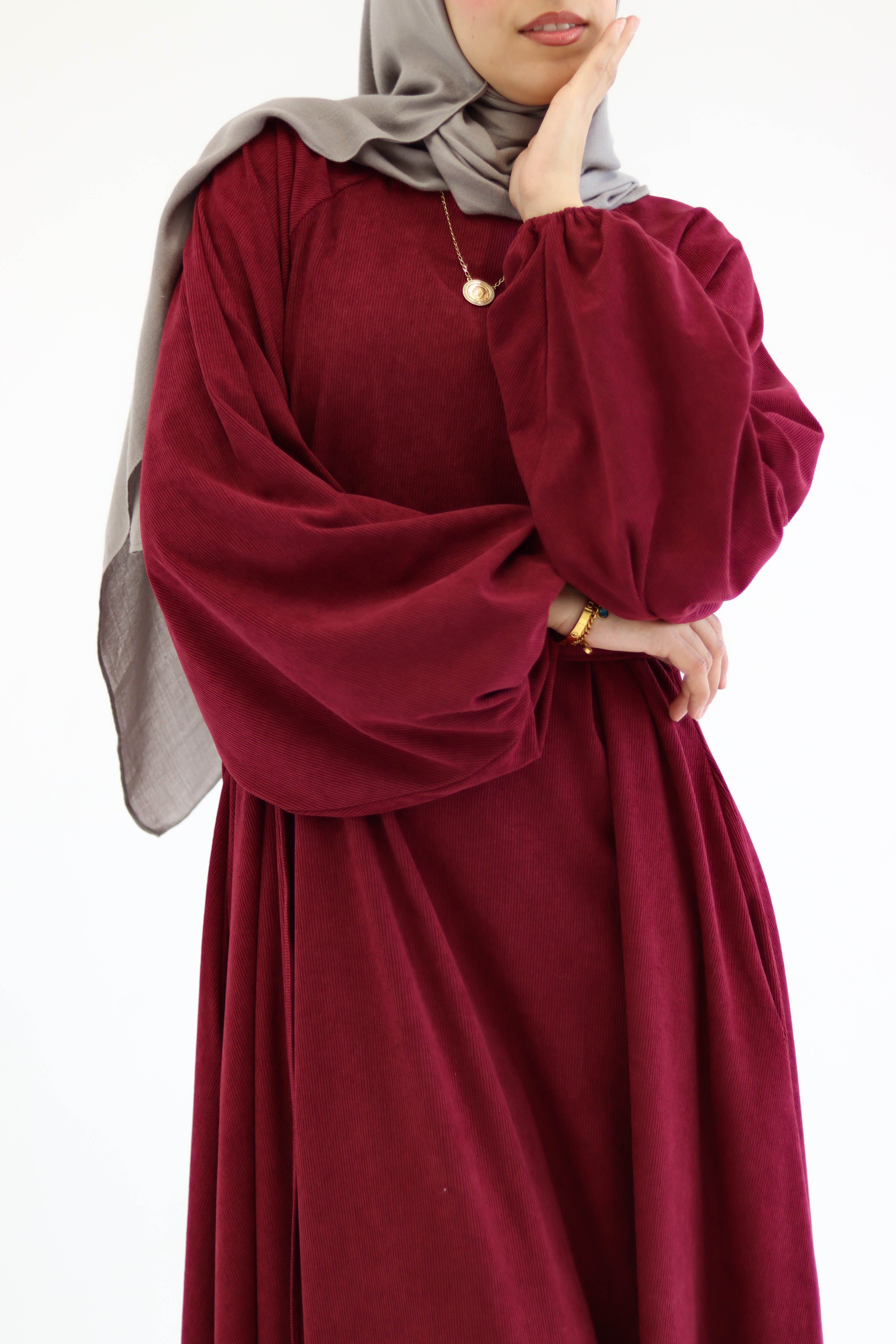 Folloria Dress In Burgundy