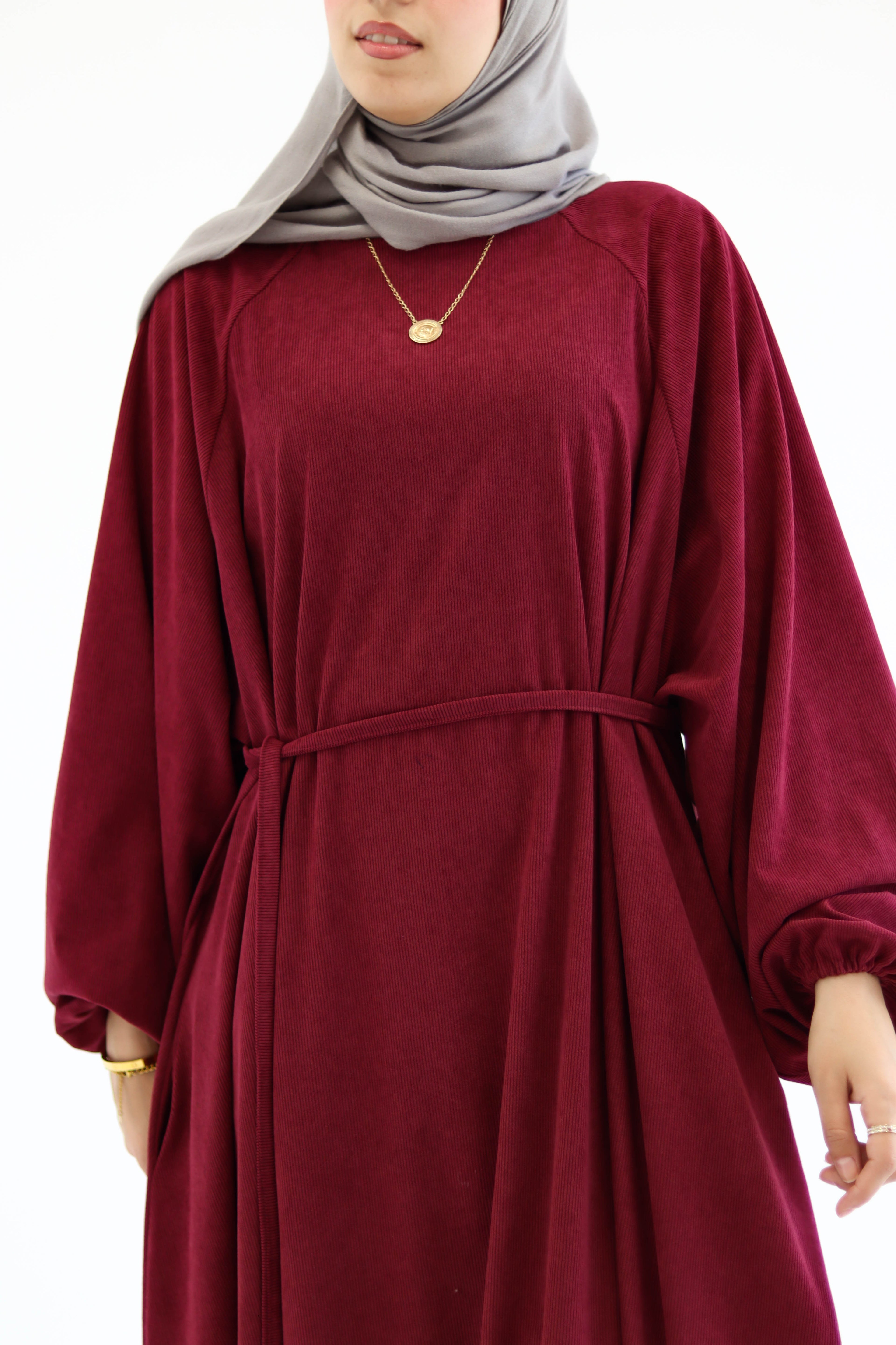 Folloria Dress In Burgundy