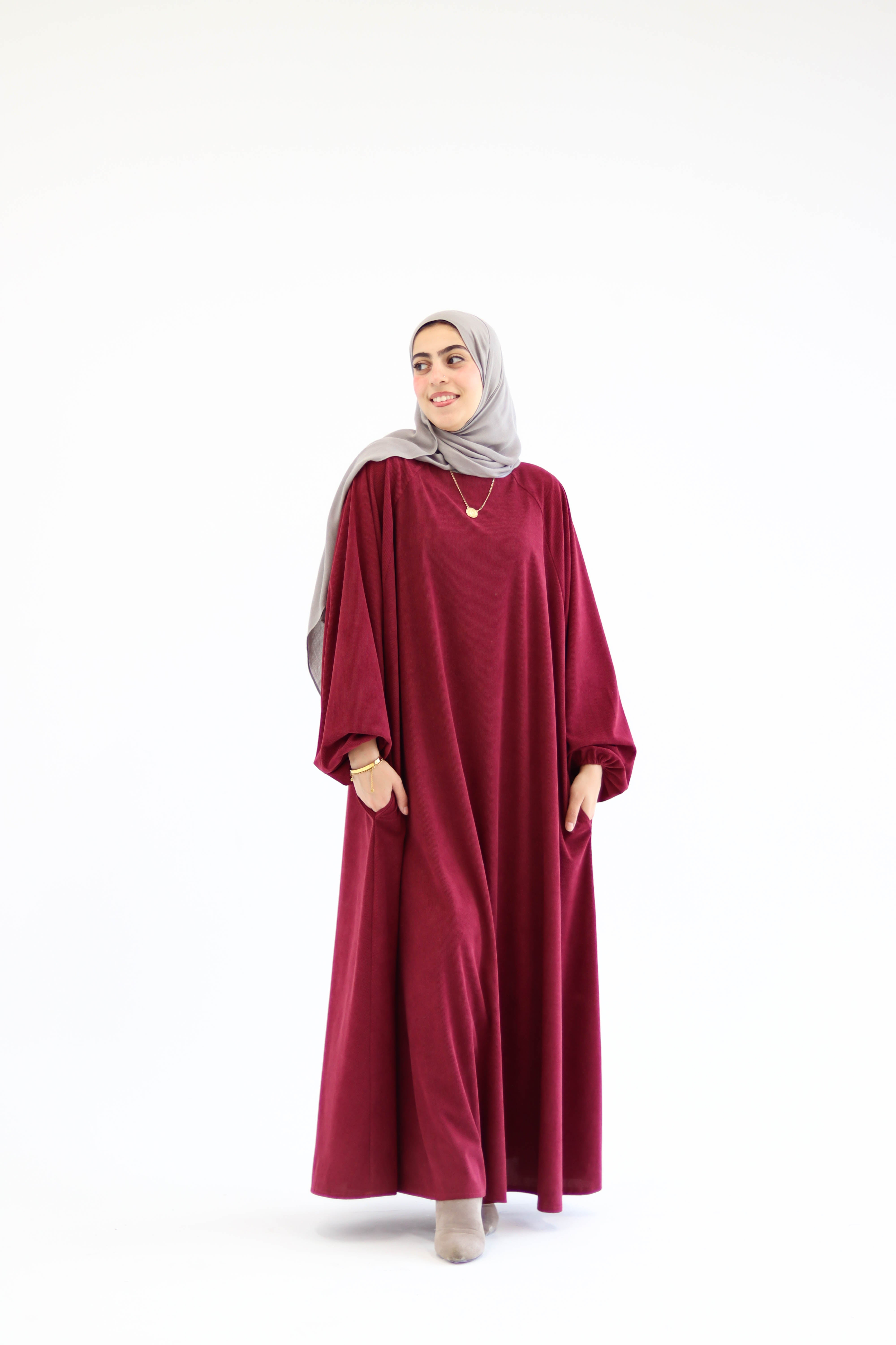 Folloria Dress In Burgundy