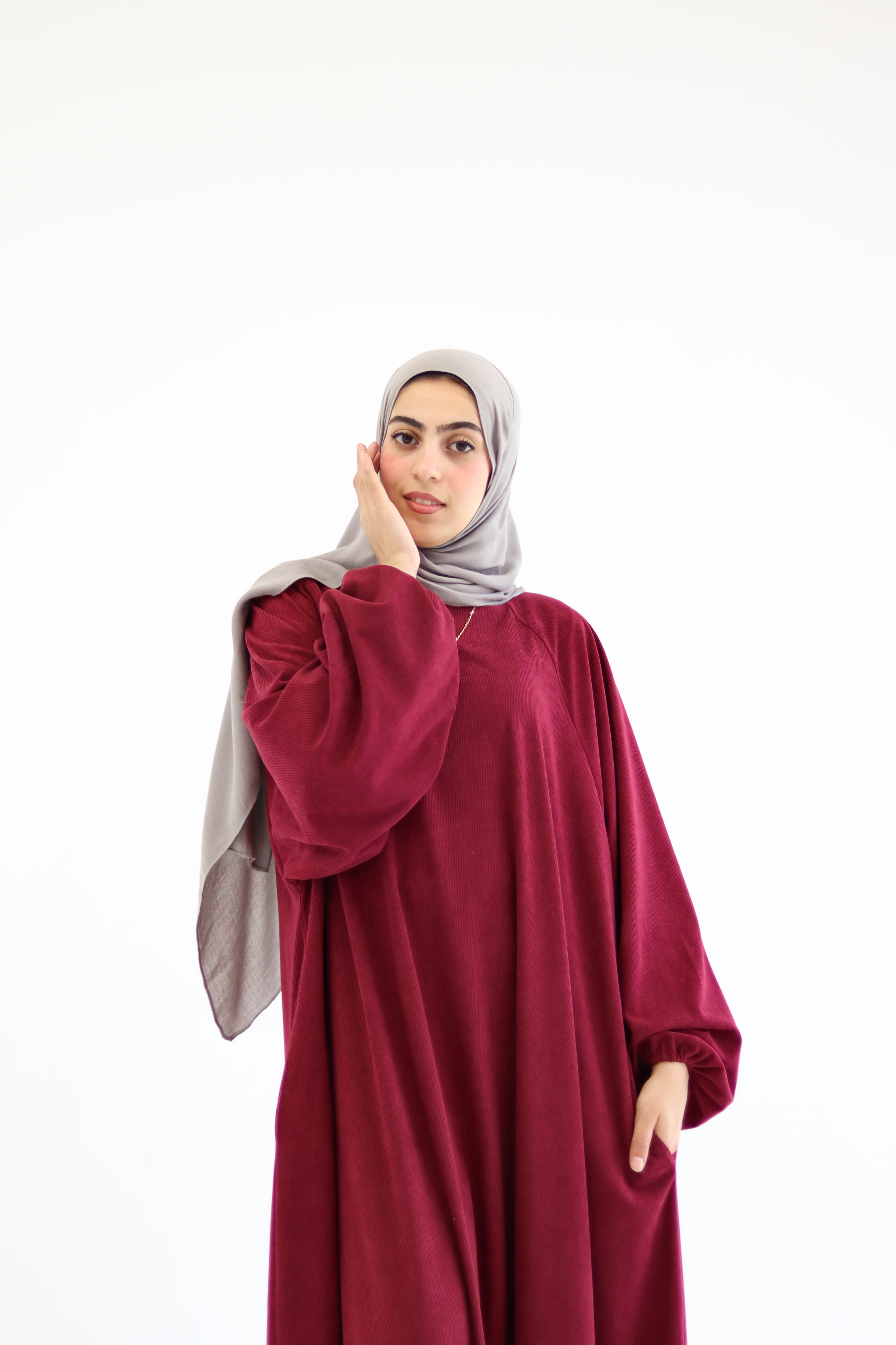 Folloria Dress In Burgundy