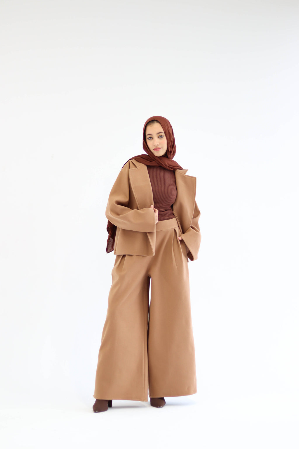 Vanna Set With Pants
