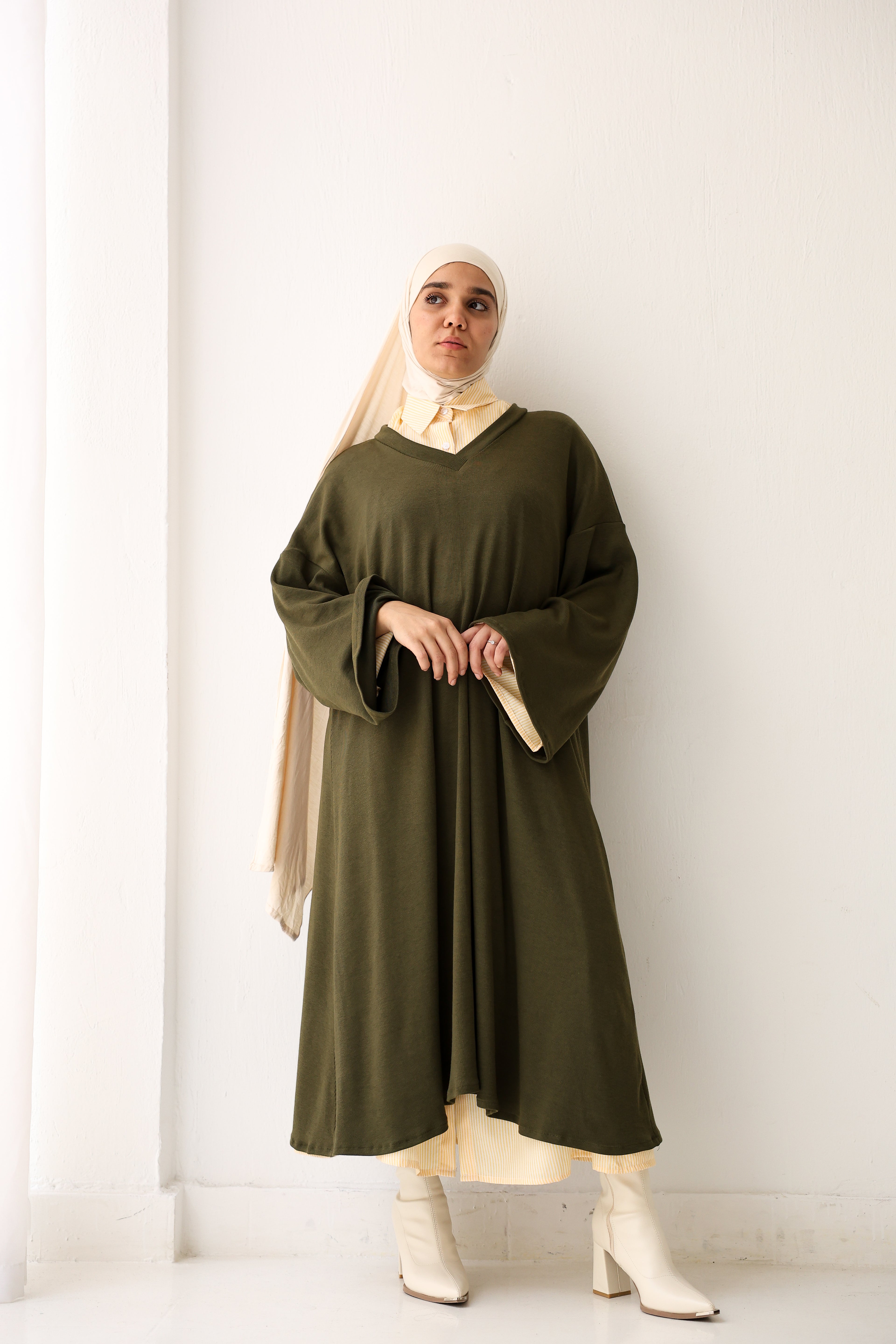 Liamma Set In Olive-Green