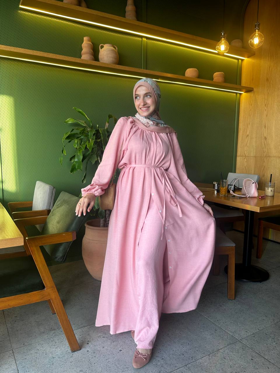 Nivian Set In Pink