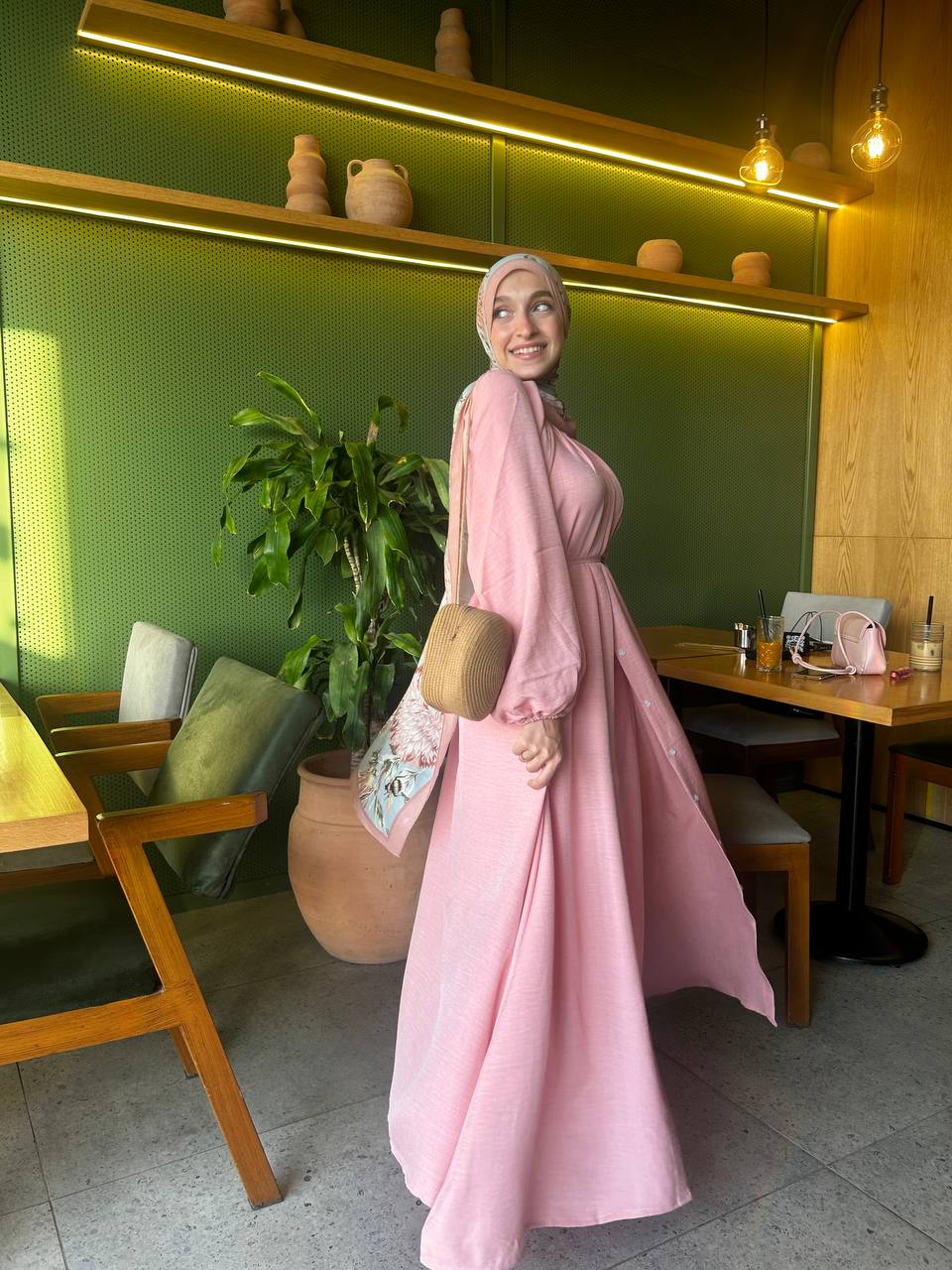 Nivian Set In Cashmere