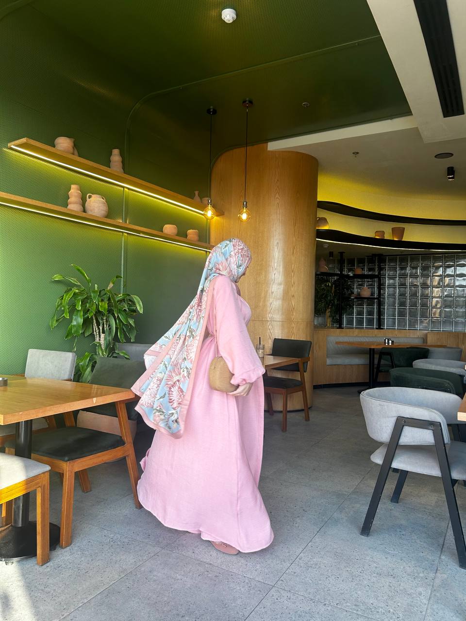 Nivian Set In Pink