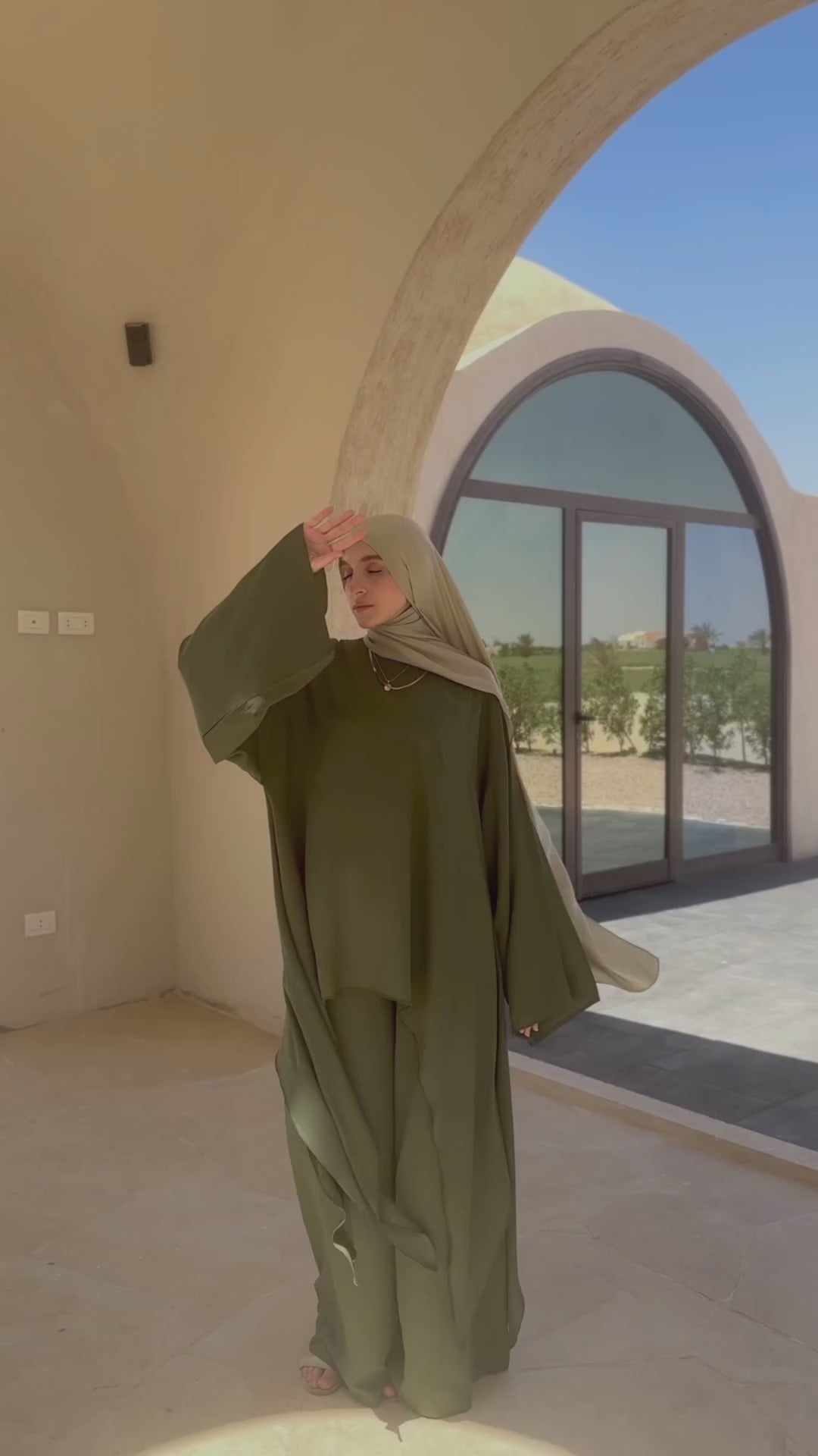 Laiana Set|Blouse|Pants In Olive-Green