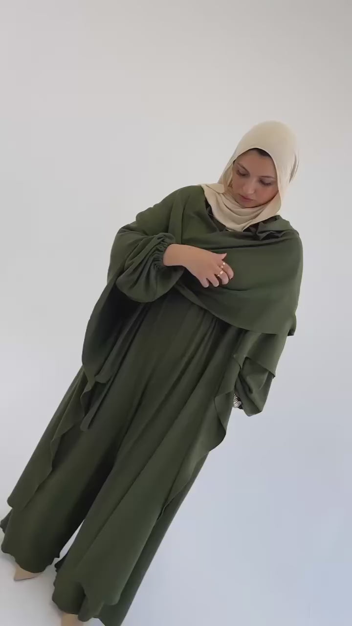 Asiia Set|Cape|Jumpsuit In Olive-Green