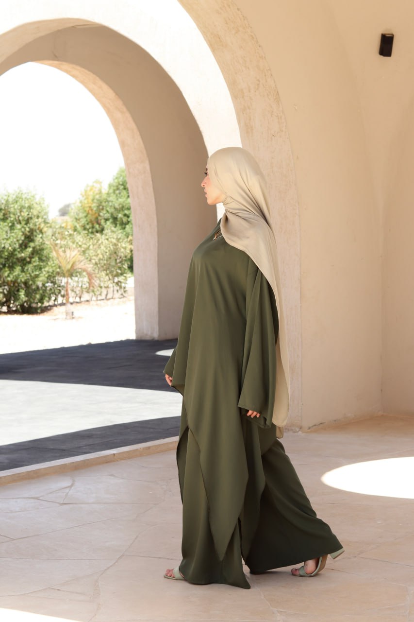 Laiana Set|Blouse|Pants In Olive-Green